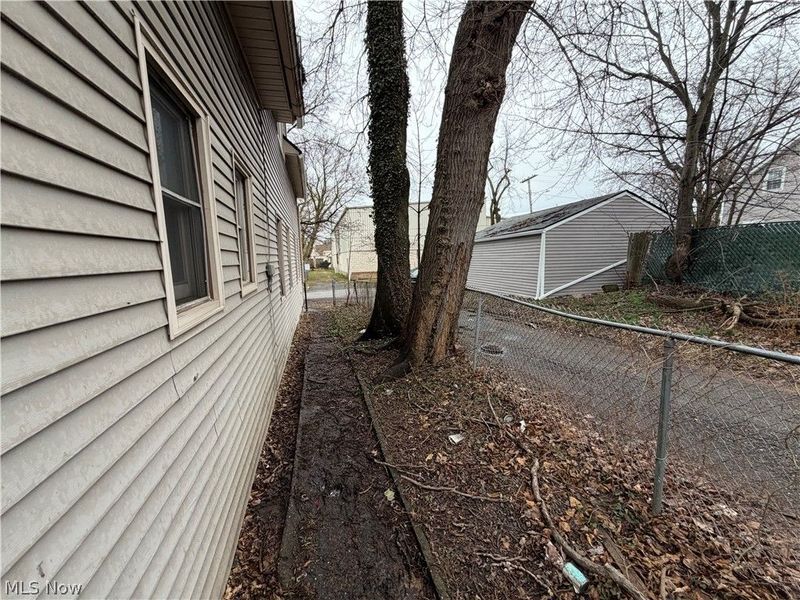 3150 W 40th Street, Cleveland, OH 44109 Photo 30