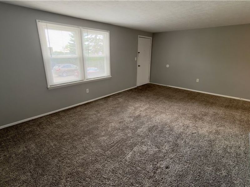 4780 Pinoak Drive, Vermilion, OH 44089 Photo 6