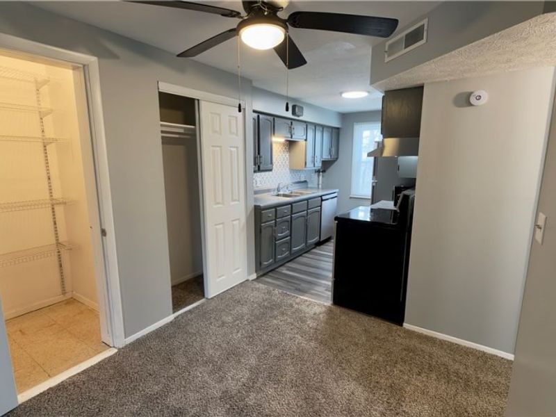 4780 Pinoak Drive, Vermilion, OH 44089 Photo 8