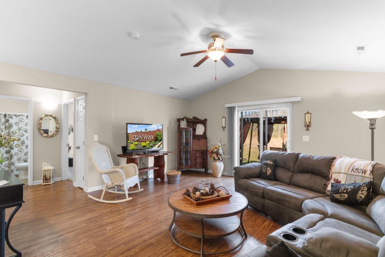 1421 Leatherman Rd. Photo 11