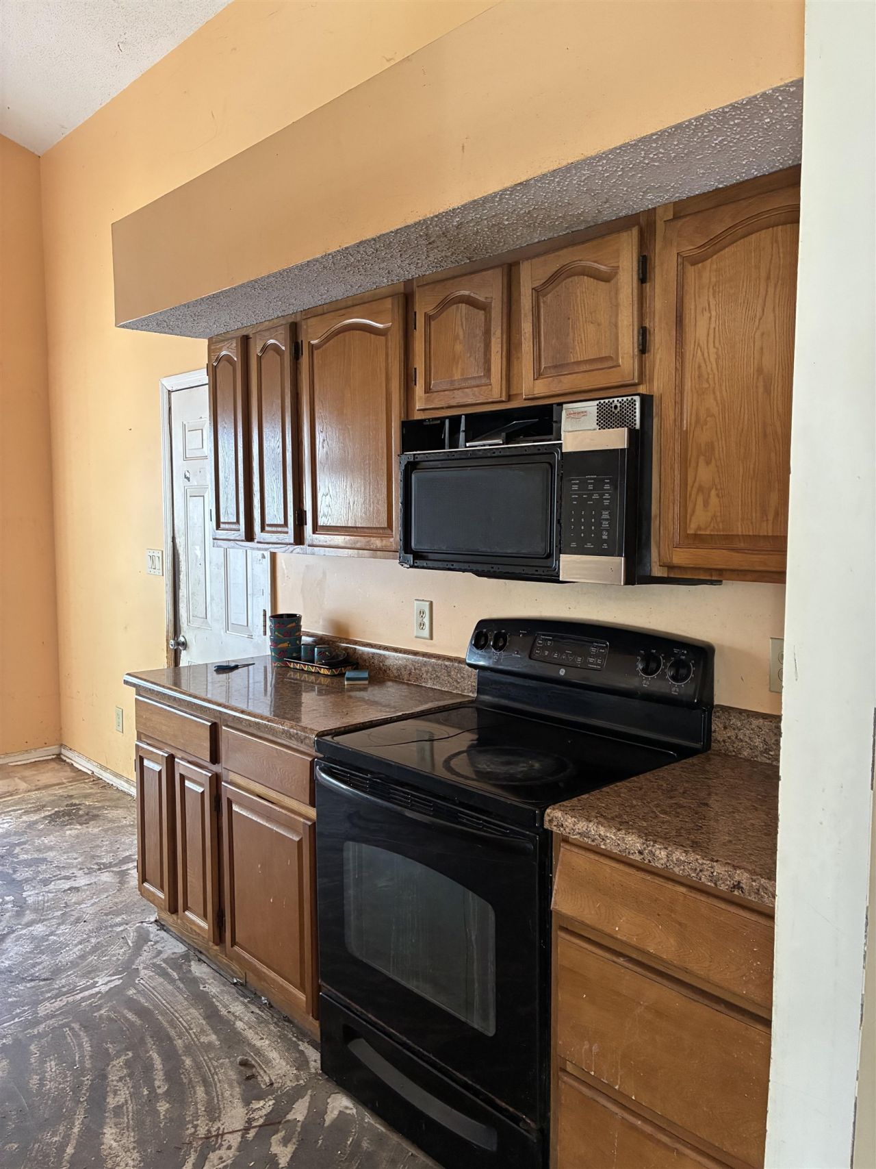 139 Voyagers Dr. Photo 10