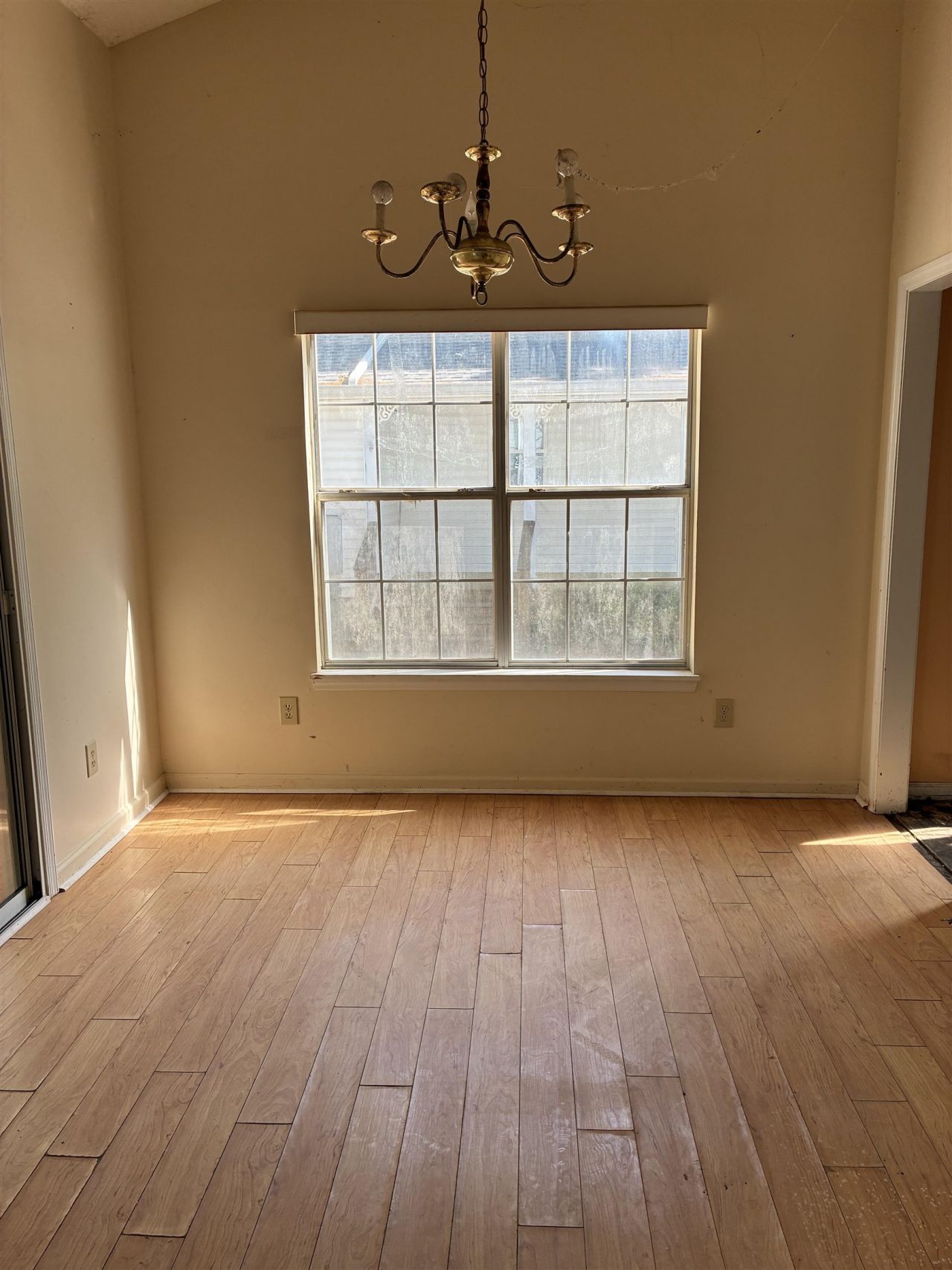 139 Voyagers Dr. Photo 4