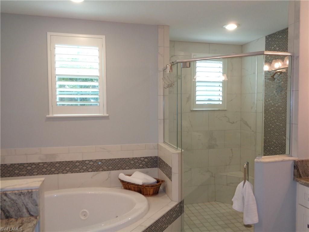 575 El Camino Real, Unit 6, Naples, FL 34119 Photo