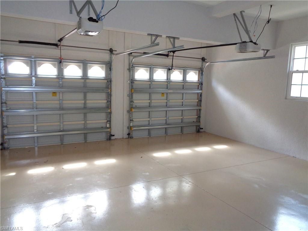 575 El Camino Real, Unit 6, Naples, FL 34119 Photo