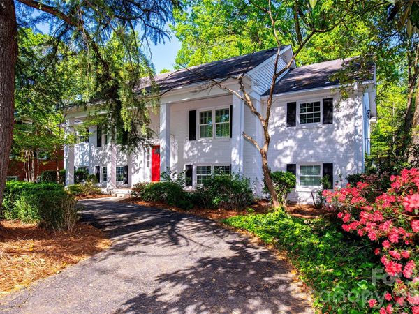 6629 Knightswood Drive, Charlotte, NC 28226