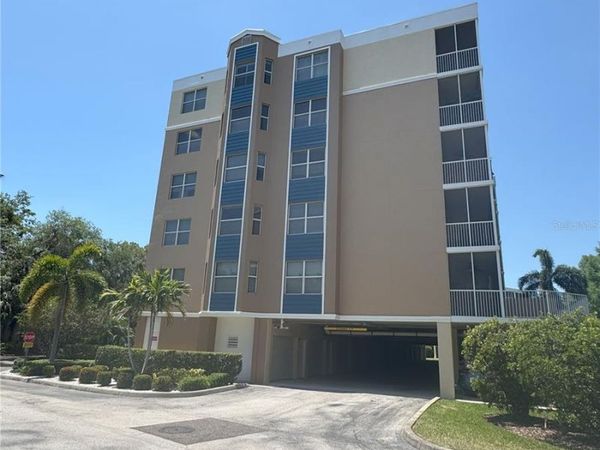 960 STARKEY ROAD , Unit 5105, LARGO, FL 33771