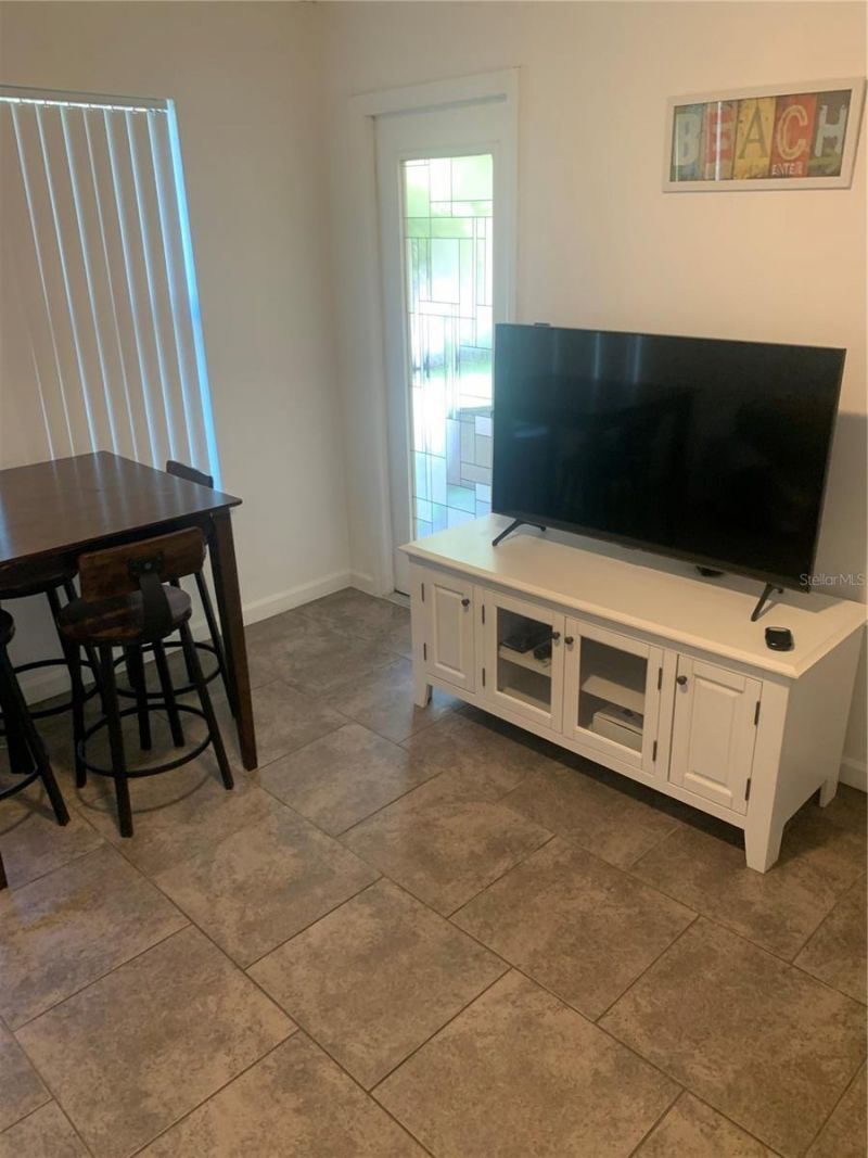 4049 Crockers Lake Boulevard, Unit 25, Sarasota, FL 34238 Photo