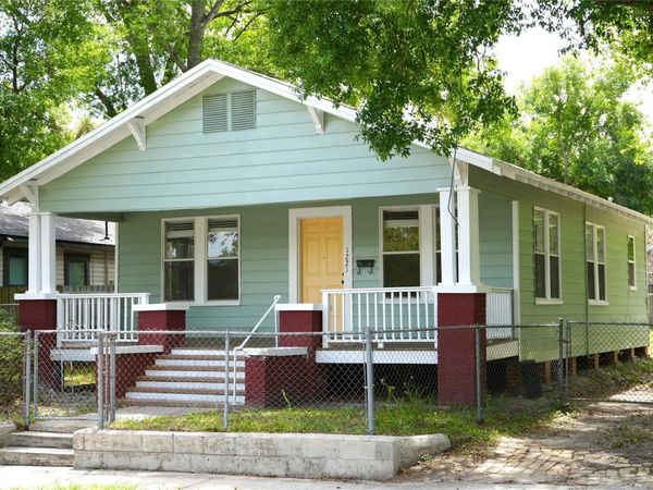 1221 E OSBORNE AVENUE , TAMPA, FL 33603