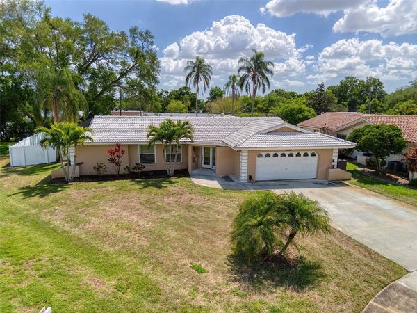 2315 MINNEOLA ROAD , CLEARWATER, FL 33764