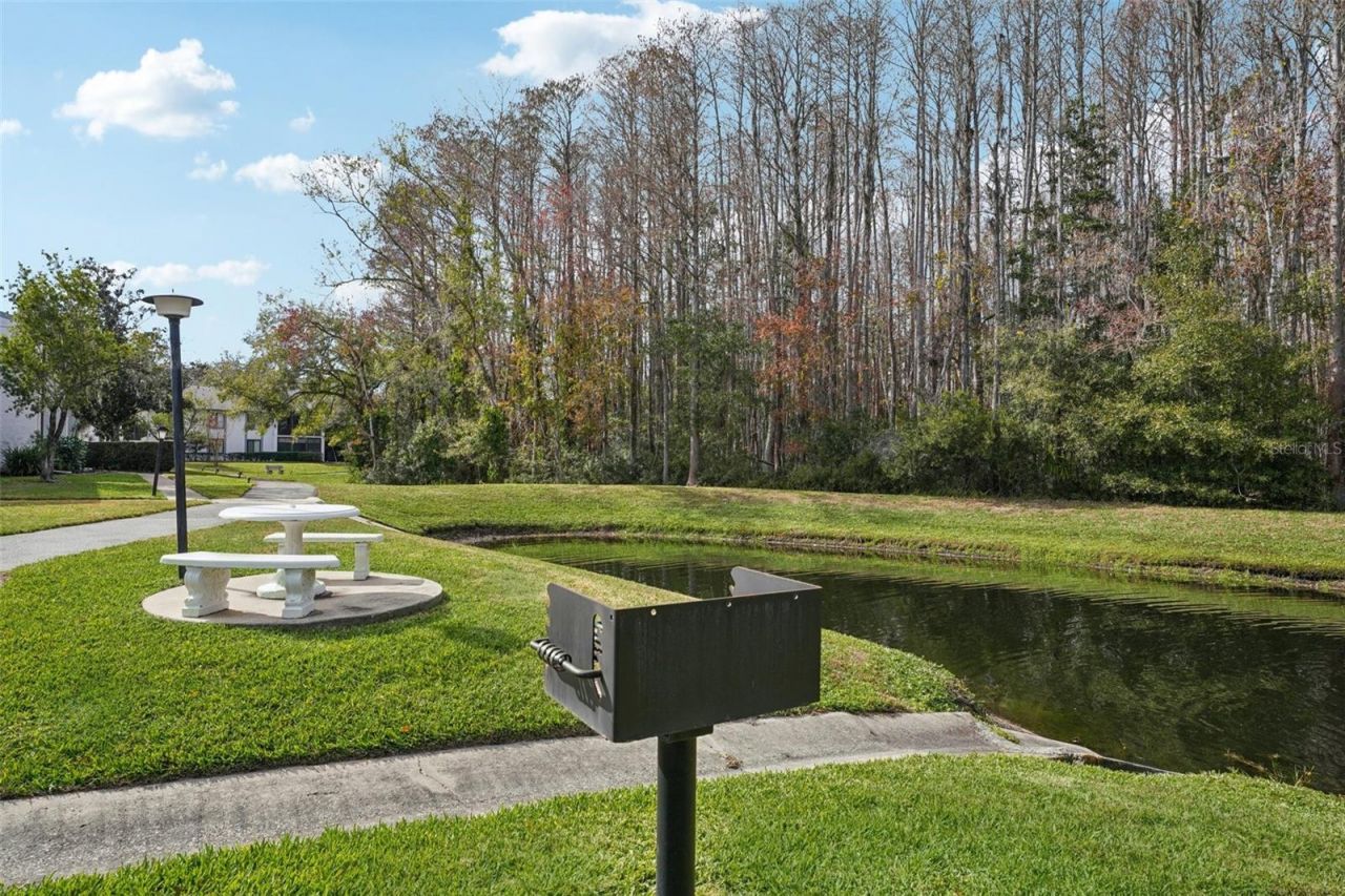 1344 Pine Ridge Circle E, Unit E3, Tarpon Springs, FL 34688 Photo