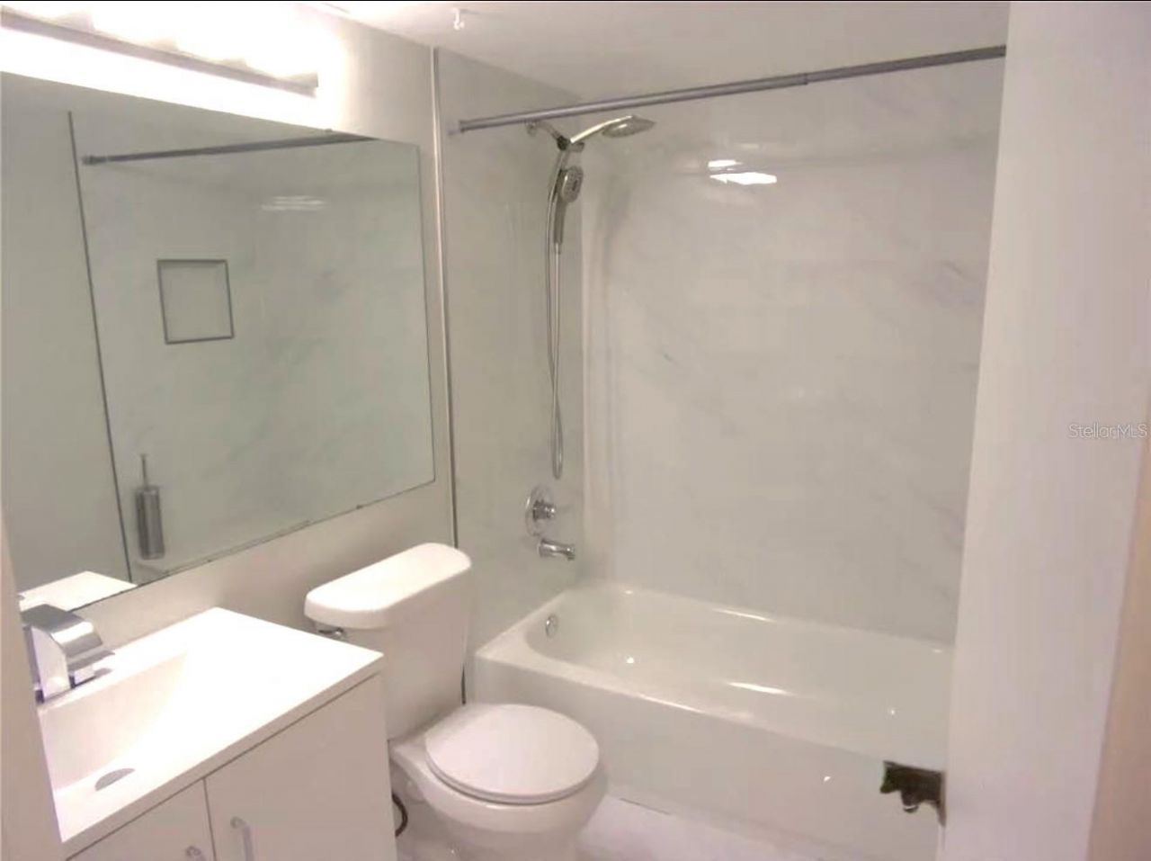 1344 Pine Ridge Circle E, Unit E3, Tarpon Springs, FL 34688 Photo