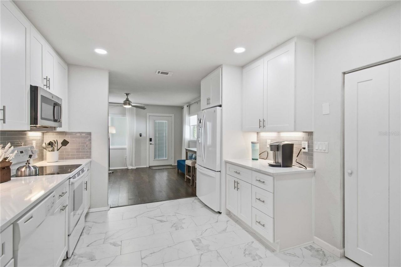 2545 Browning Street, Sarasota, FL 34237 Photo