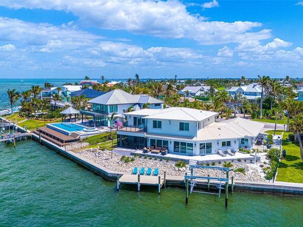 723 KEY ROYALE DRIVE, HOLMES BEACH, FL 34217