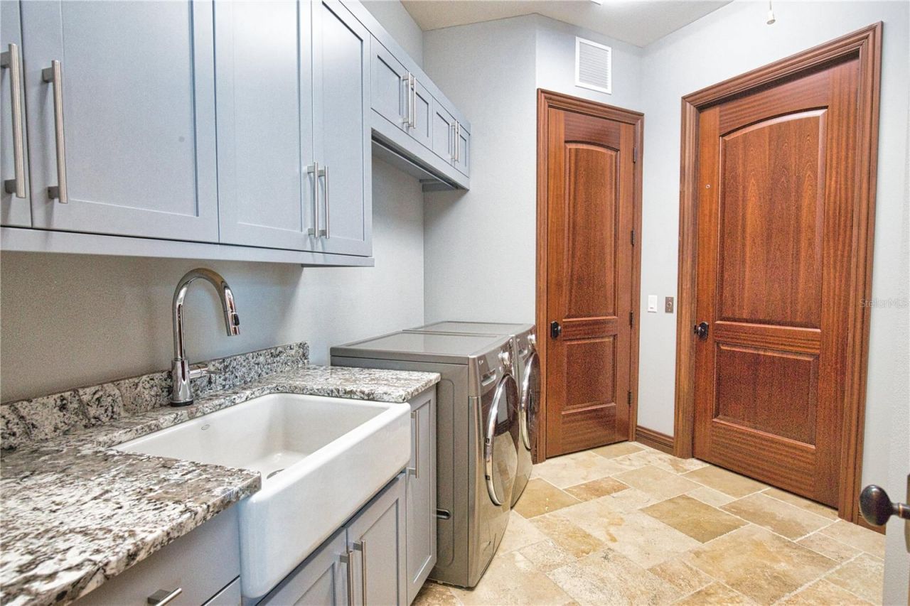 420 Palmetto Crescent, Nokomis, FL 34275 Photo
