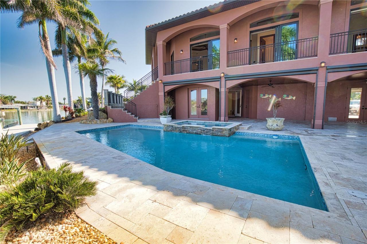 420 Palmetto Crescent, Nokomis, FL 34275 Photo
