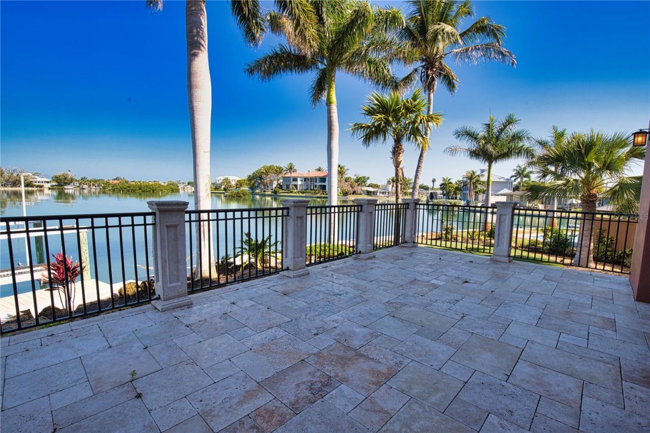 420 Palmetto Crescent, Nokomis, FL 34275 Photo