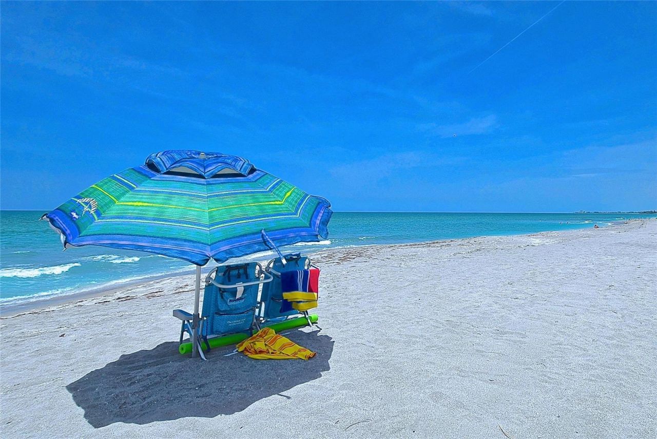 420 Palmetto Crescent, Nokomis, FL 34275 Photo