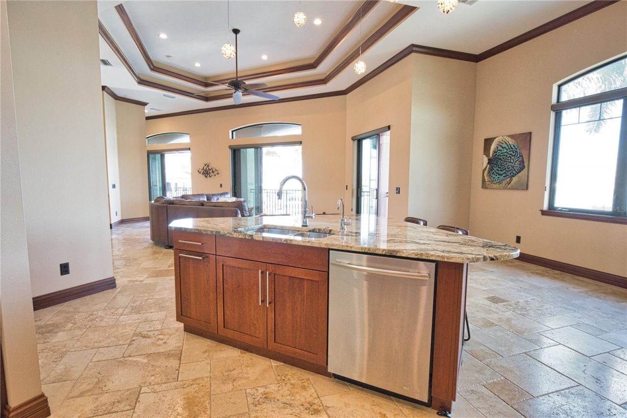 420 Palmetto Crescent, Nokomis, FL 34275 Photo