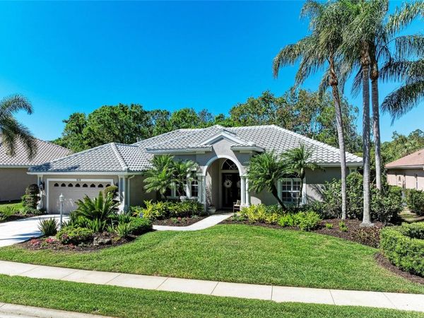 8118 WATERVIEW BOULEVARD , LAKEWOOD RANCH, FL 34202