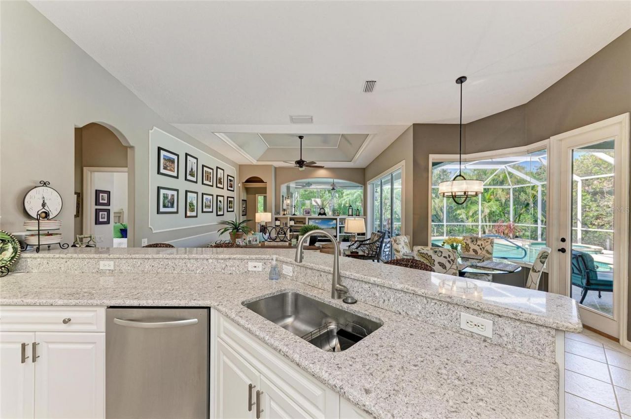 8118 Waterview Boulevard, Lakewood Ranch, FL 34202 Photo