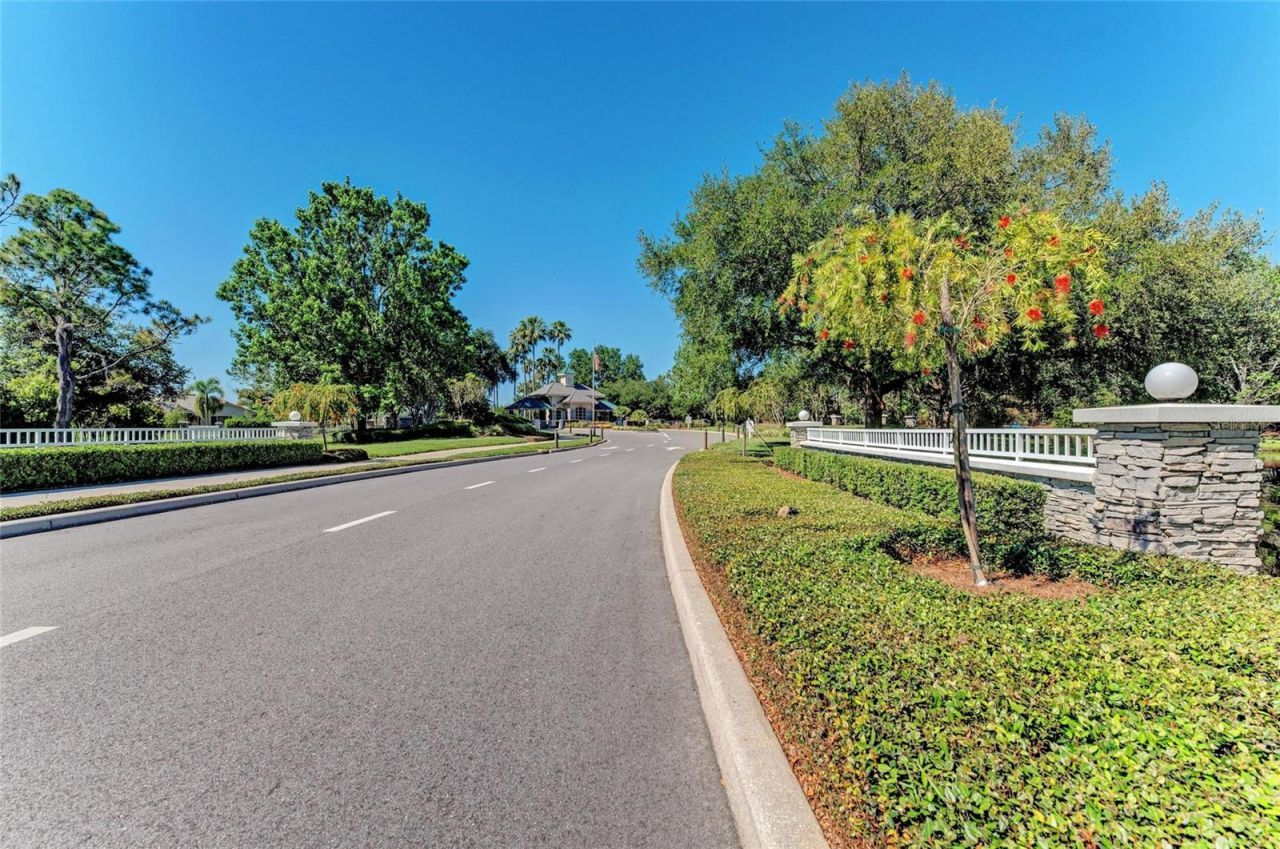 8118 Waterview Boulevard, Lakewood Ranch, FL 34202 Photo