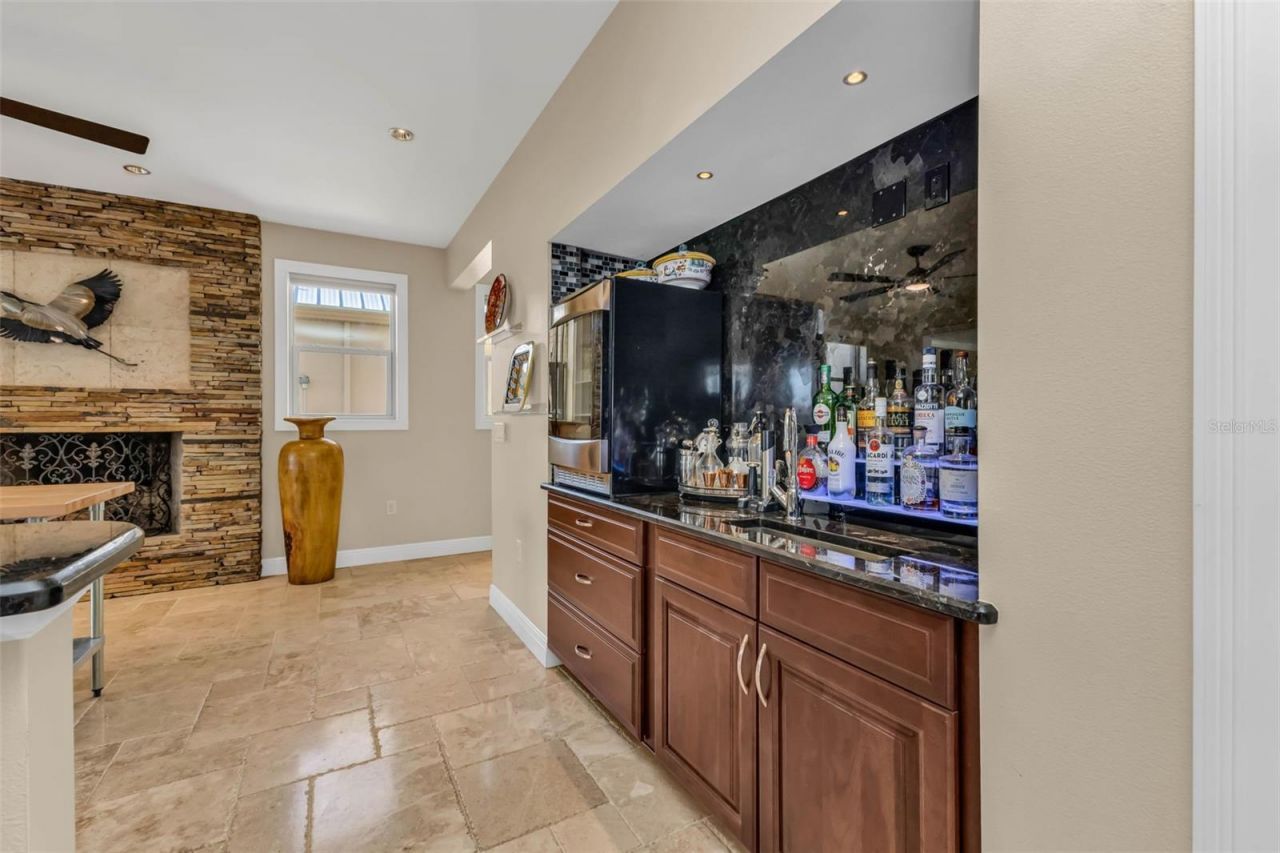 44 Colony Point Drive, Punta Gorda, FL 33950 Photo