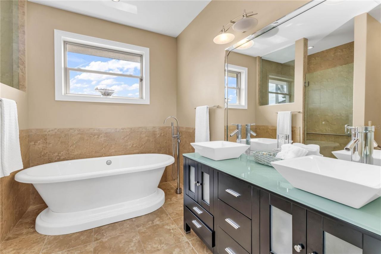 44 Colony Point Drive, Punta Gorda, FL 33950 Photo