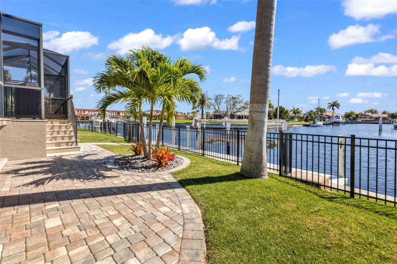 44 Colony Point Drive, Punta Gorda, FL 33950 Photo