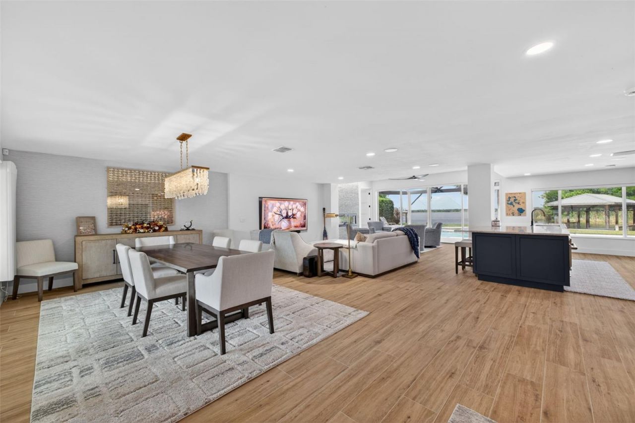 28828 Beauclaire Drive, Tavares, FL 32778 Photo