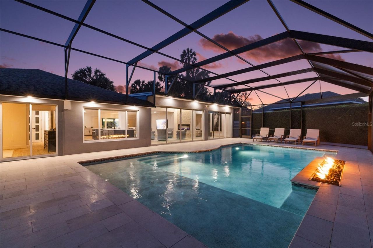 28828 Beauclaire Drive, Tavares, FL 32778 Photo