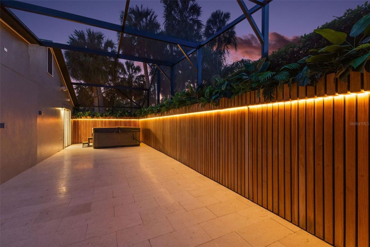 28828 Beauclaire Drive, Tavares, FL 32778 Photo