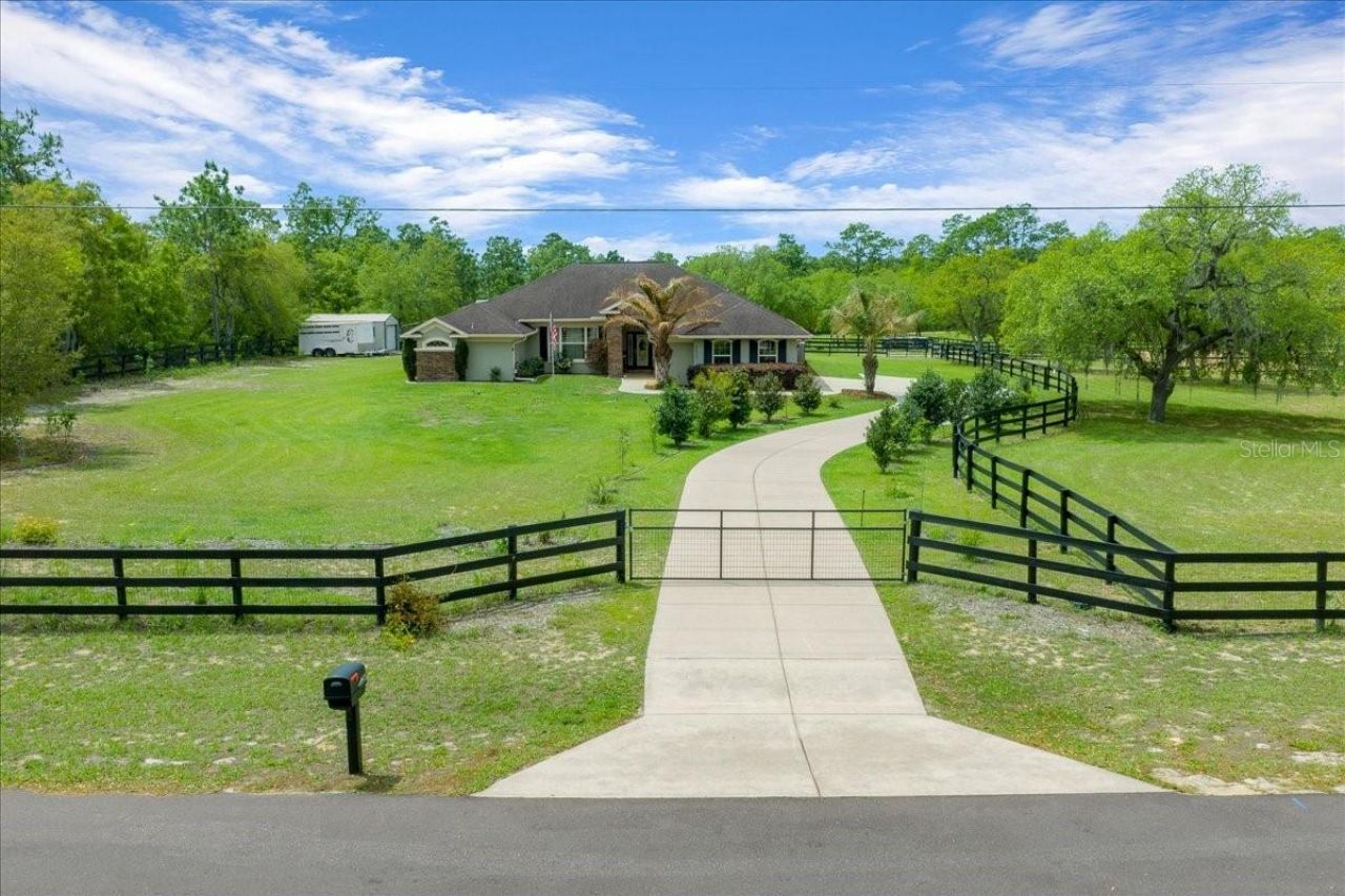 5400 W Yearling Drive , Beverly Hills, FL 34465 Photo