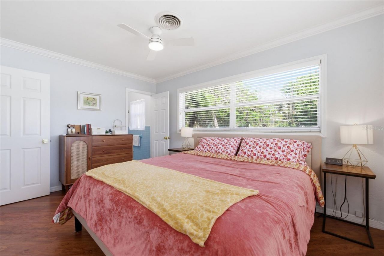 4415 7th Street S, Saint Petersburg, FL 33705 Photo