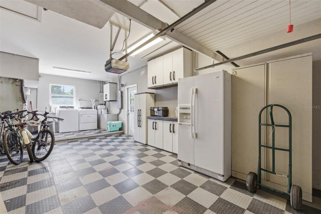 4415 7th Street S, Saint Petersburg, FL 33705 Photo
