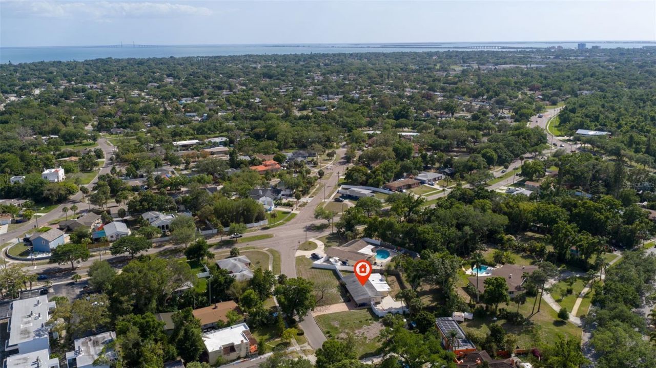 4415 7th Street S, Saint Petersburg, FL 33705 Photo