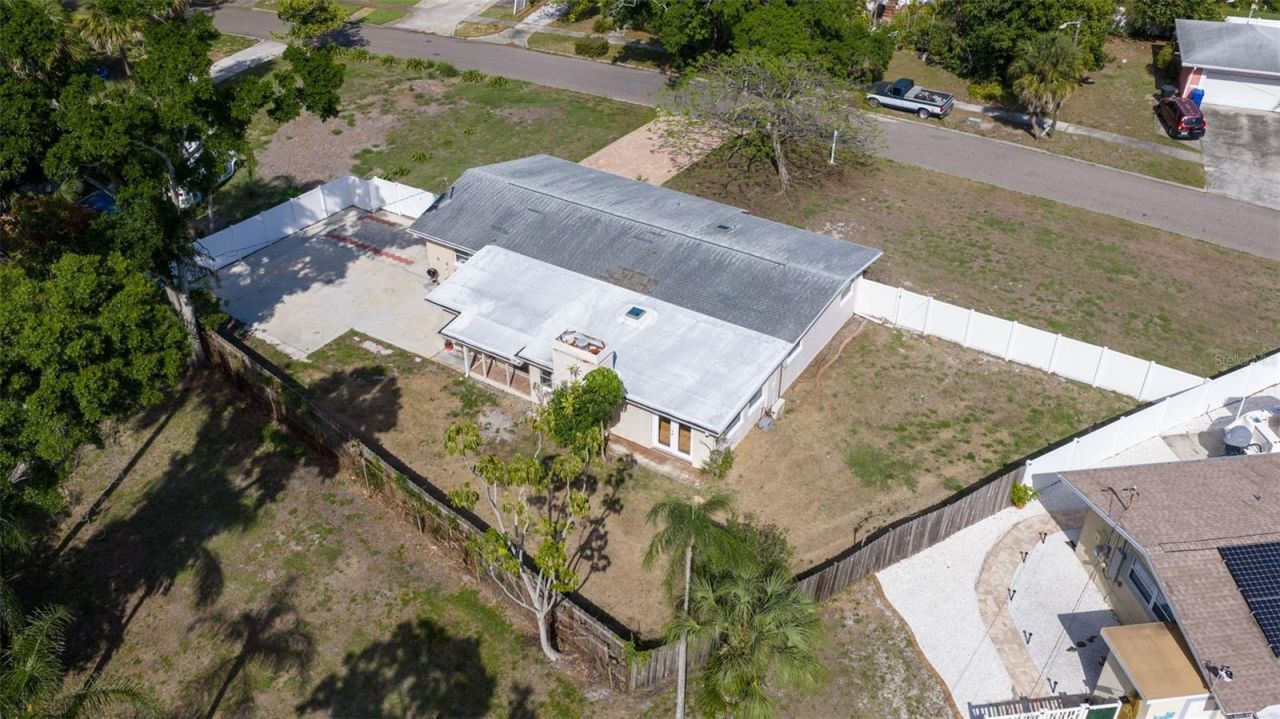 4415 7th Street S, Saint Petersburg, FL 33705 Photo