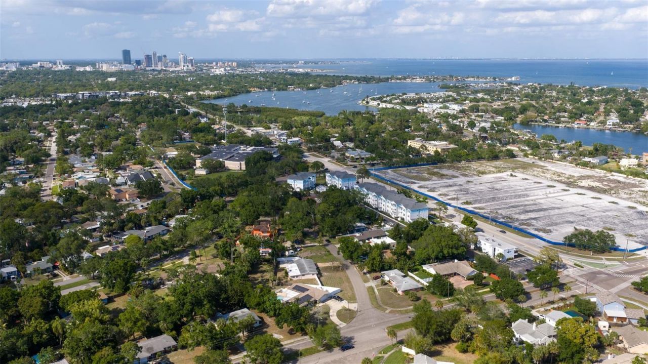 4415 7th Street S, Saint Petersburg, FL 33705 Photo