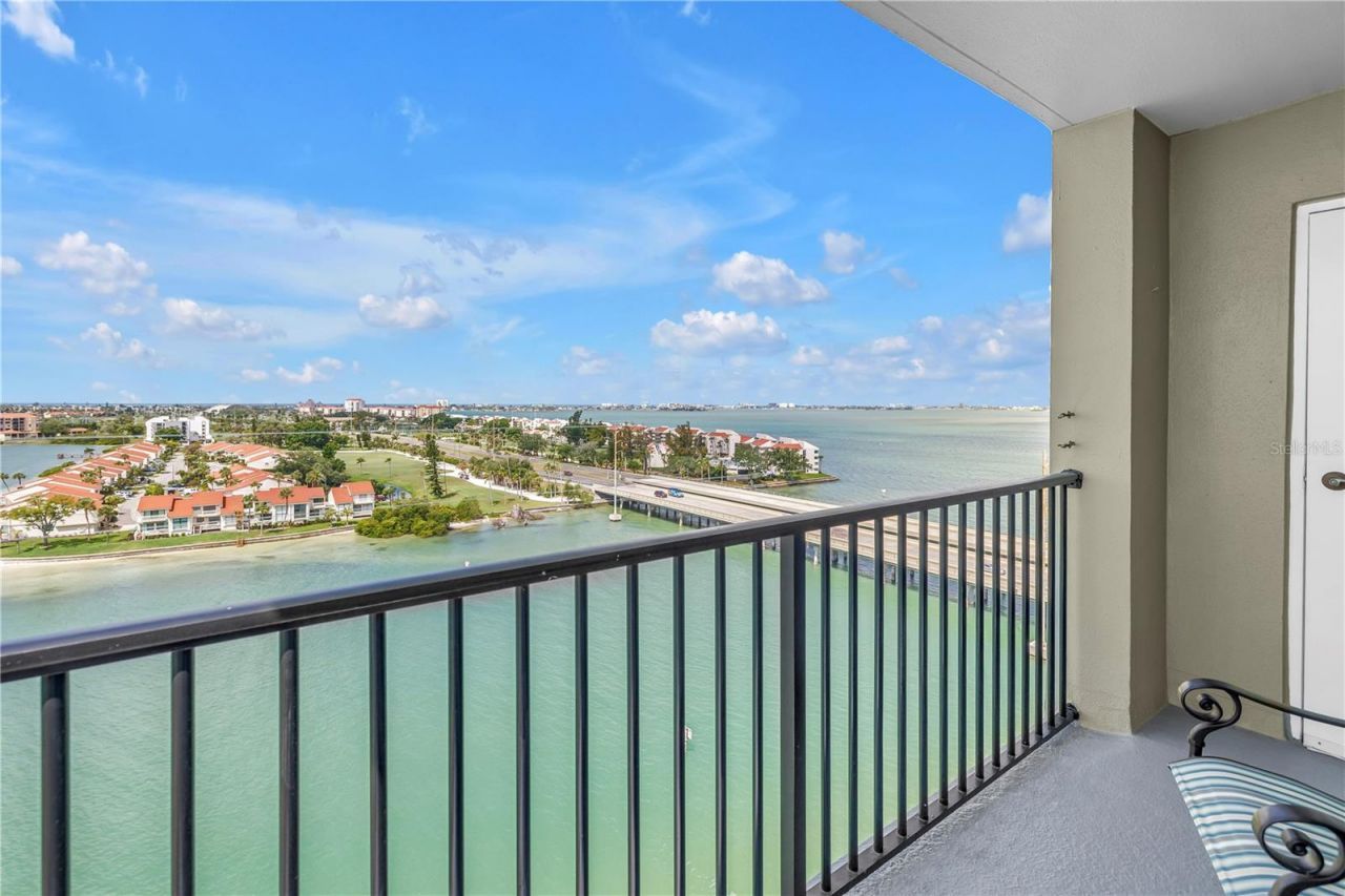 5220 Brittany Drive S, Unit 1202, Saint Petersburg, FL 33715 Photo