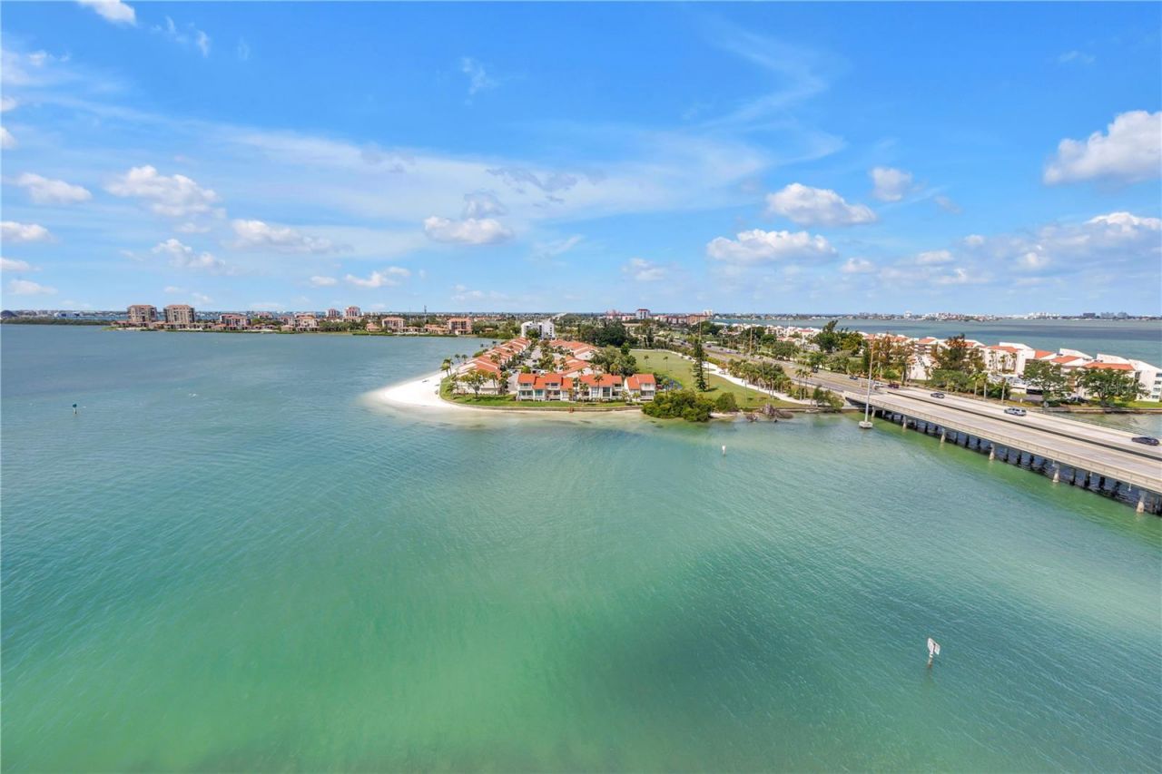 5220 Brittany Drive S, Unit 1202, Saint Petersburg, FL 33715 Photo
