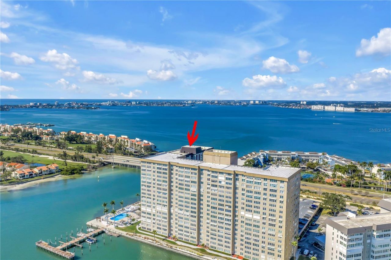 5220 Brittany Drive S, Unit 1202, Saint Petersburg, FL 33715 Photo