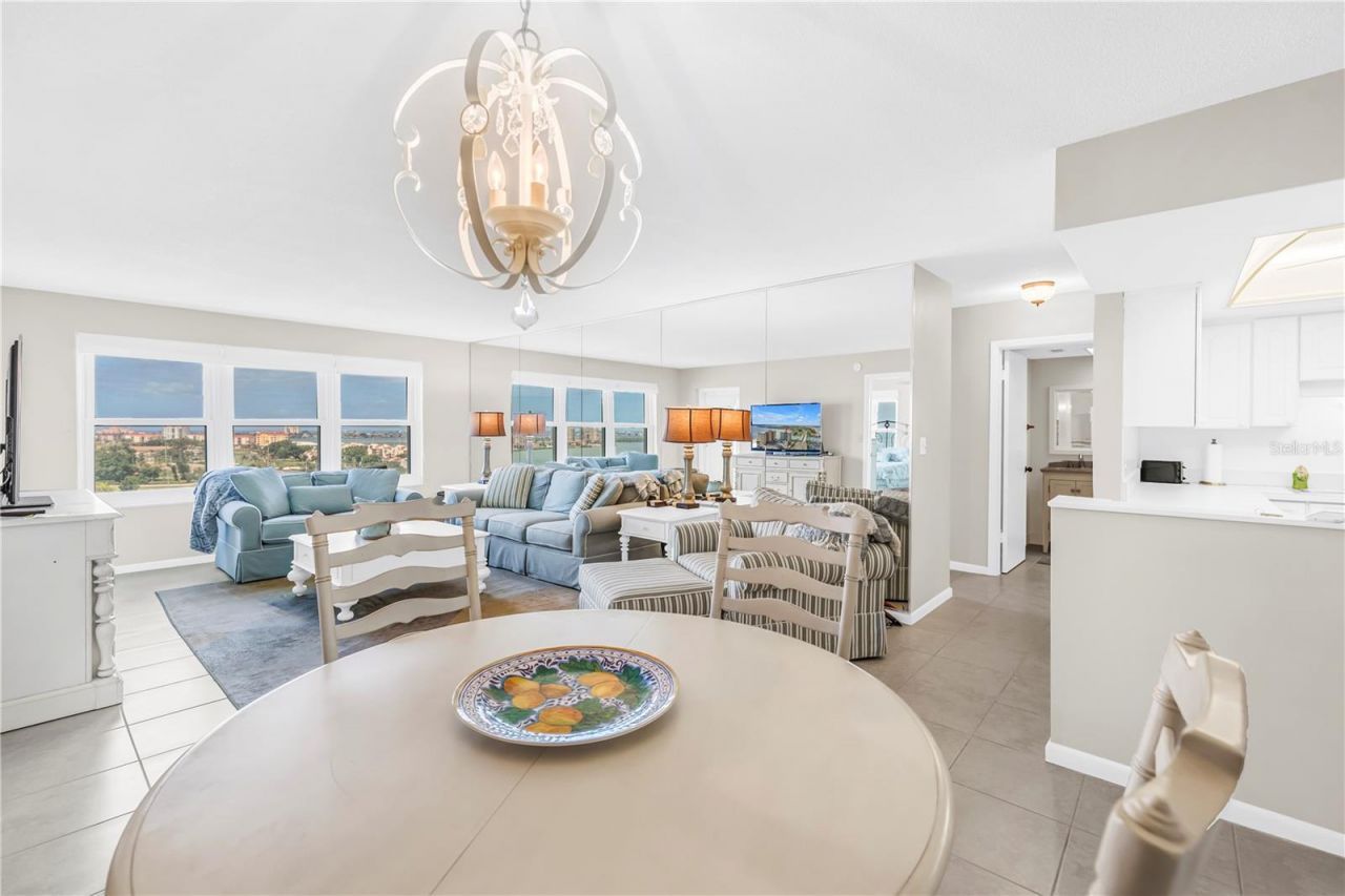 5220 Brittany Drive S, Unit 1202, Saint Petersburg, FL 33715 Photo