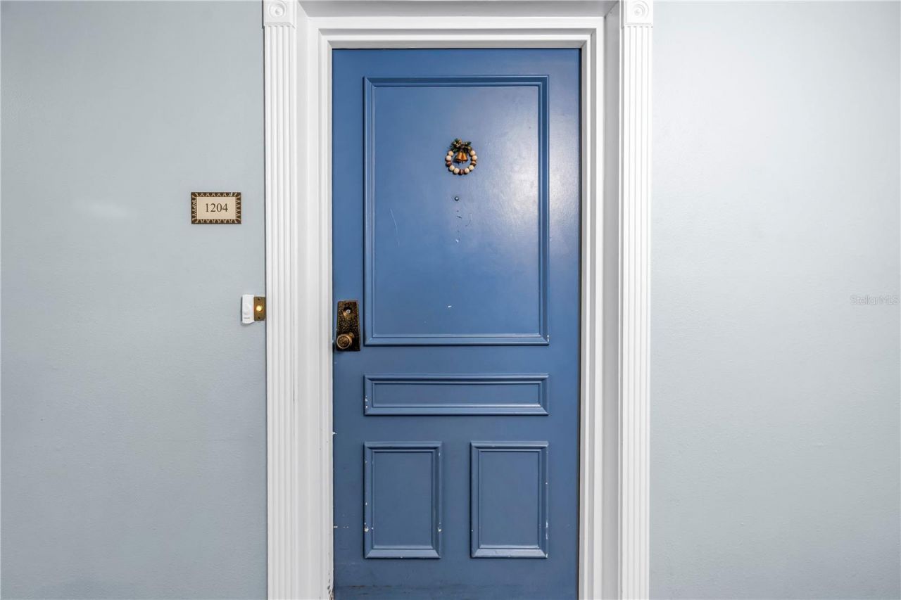 5220 Brittany Drive S, Unit 1204, Saint Petersburg, FL 33715 Photo