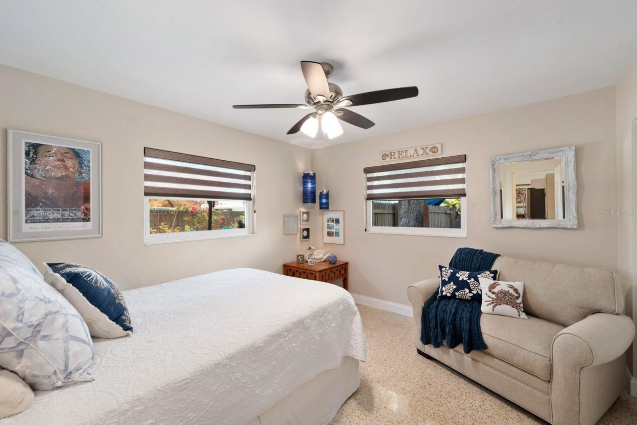 1100 36th Avenue Ne, Saint Petersburg, FL 33704 Photo