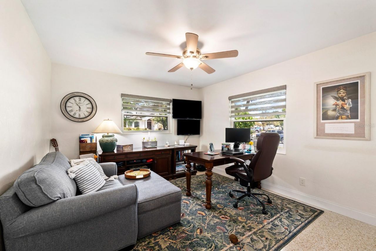 1100 36th Avenue Ne, Saint Petersburg, FL 33704 Photo