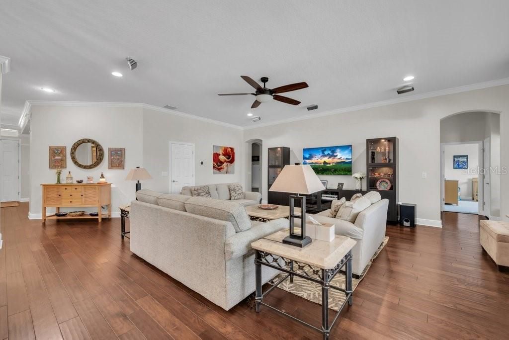 1221 Cadence Court , Brandon, FL 33511 Photo