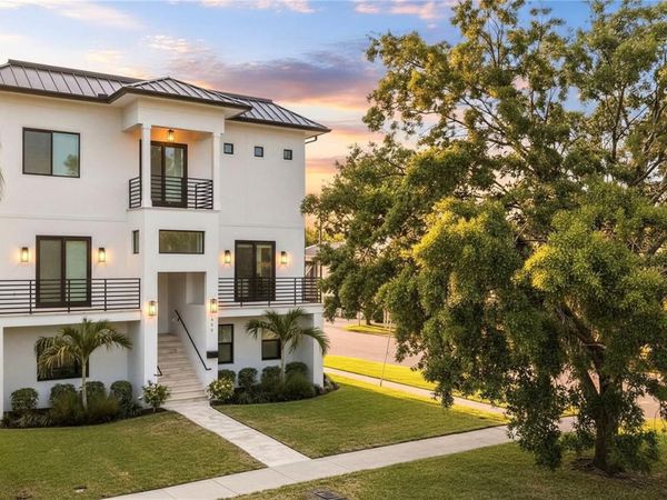 500 E DAVIS BOULEVARD, TAMPA, FL 33606