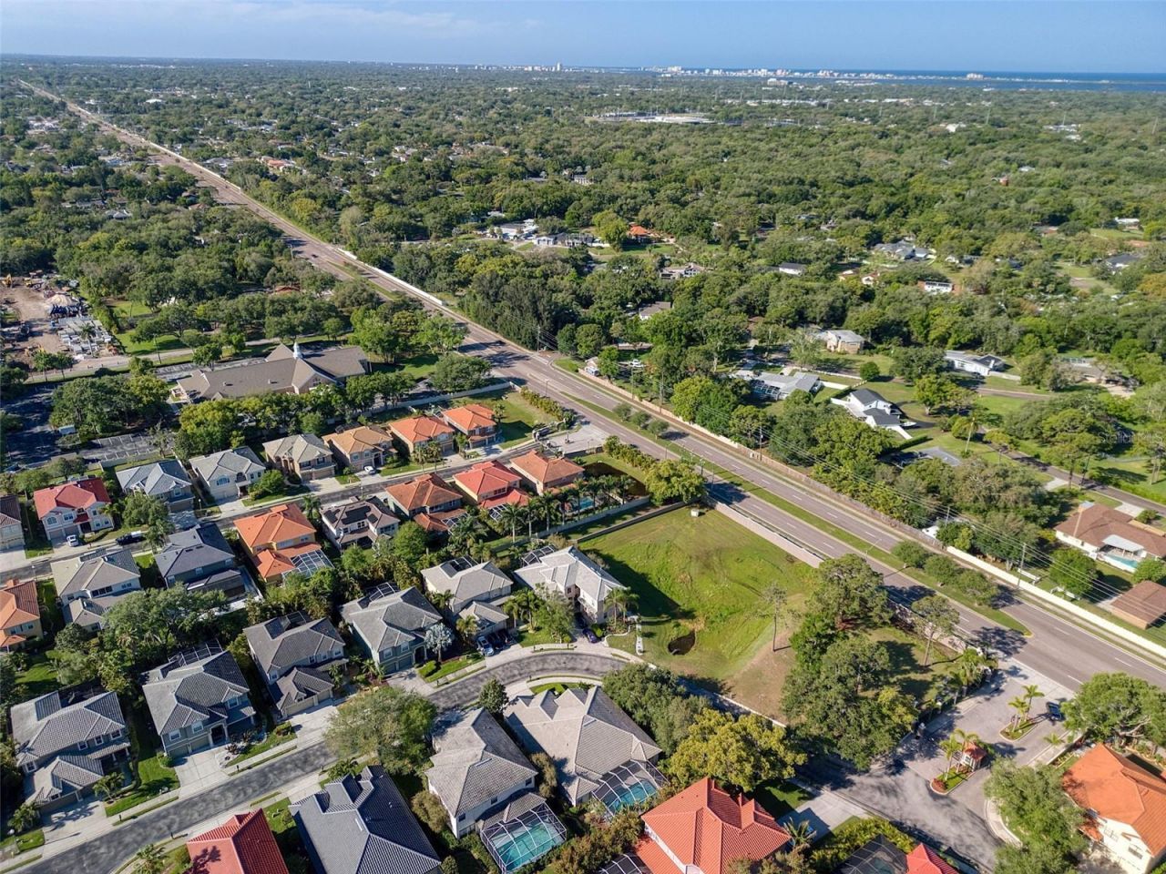 2206 Highland Woods Drive, Dunedin, FL 34698 Photo