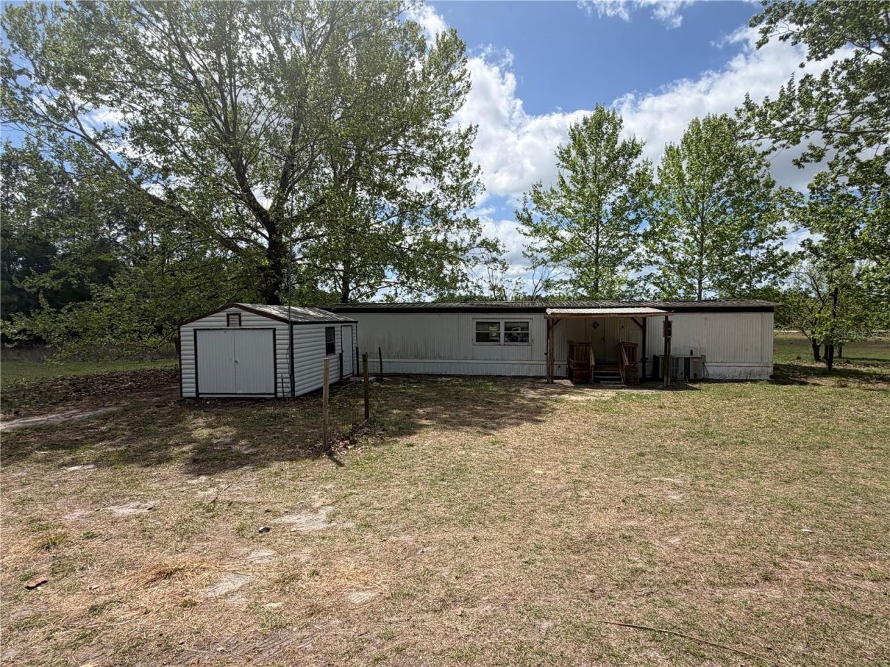 5651 NW 73rd Lane , Chiefland, FL 32626 Photo