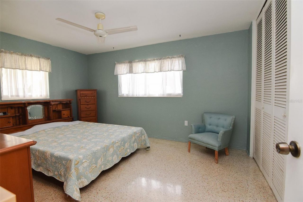 11319 70th Terrace, Seminole, FL 33772 Photo