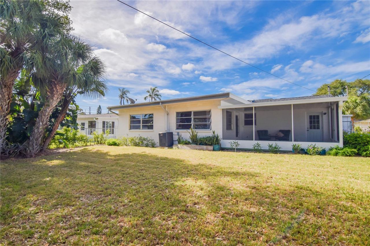 11319 70th Terrace, Seminole, FL 33772 Photo